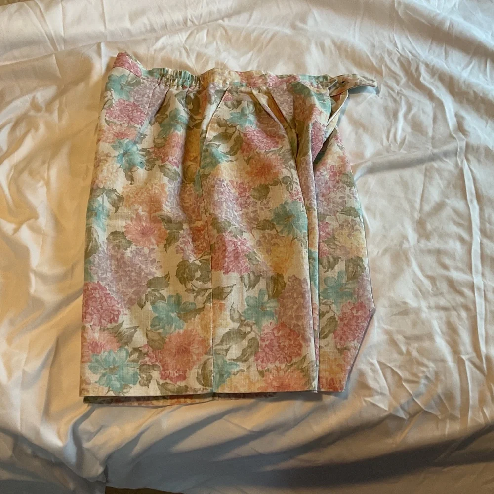 SOLD - Picture 3 of 3